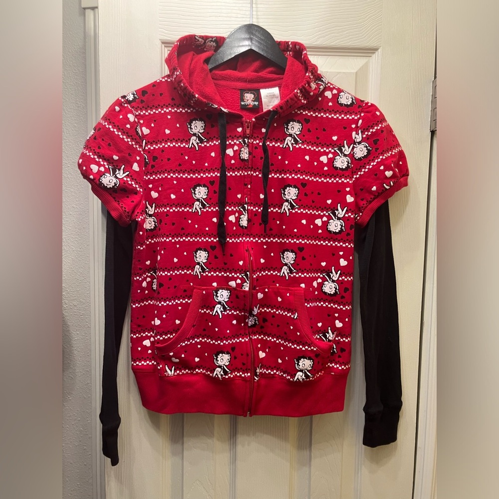 2008 Y2K Betty Boop Zip up shirt hoodie juniors size XL
In good condition